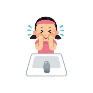 girl face wash